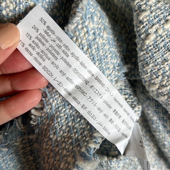 Blue tweed textured Zara vest with buttons - Picture 12 of 12